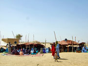 Gathering of Tuareg elders to explore possible community projects (click to enlarge)